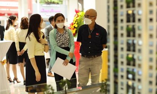 Doanh Nghiệp Địa Ốc Tự Khơi Dòng Thanh Khoản